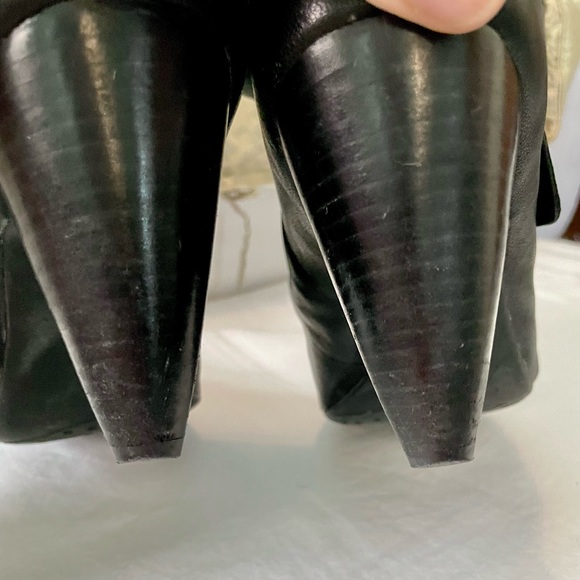 👢BCBG Boots! - Picture 9 of 10